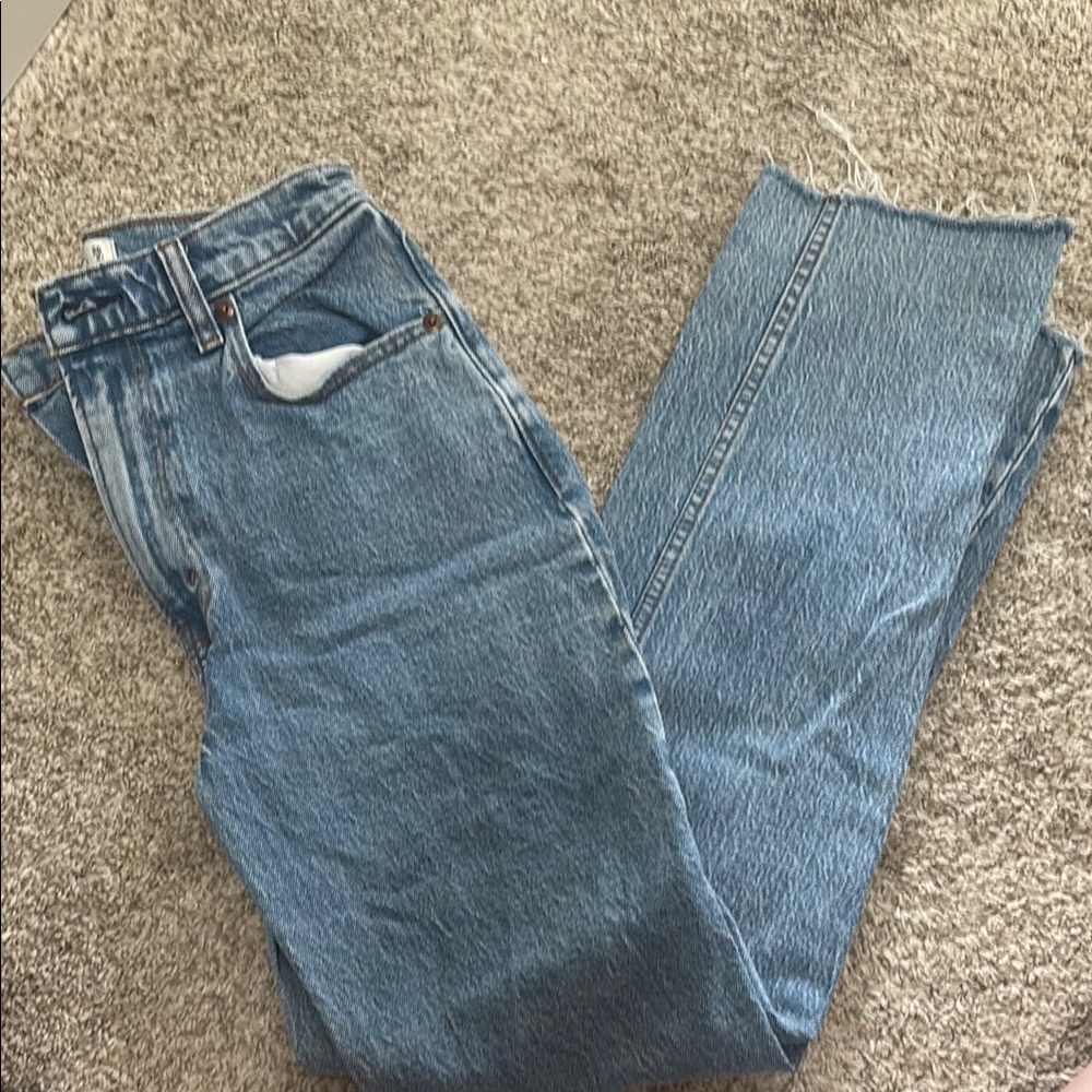 Abercrombie & Fitch The 90s Straight Ultra High rise